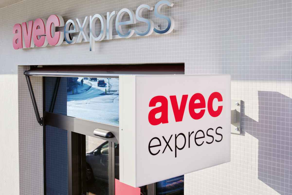 avec express – the small convenience format